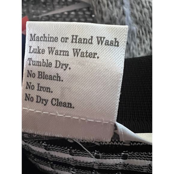 Misook Vintage 90s Black White Ribbed Knit Button Up Sweater Shirt Large Stretch - Picture 8 of 8